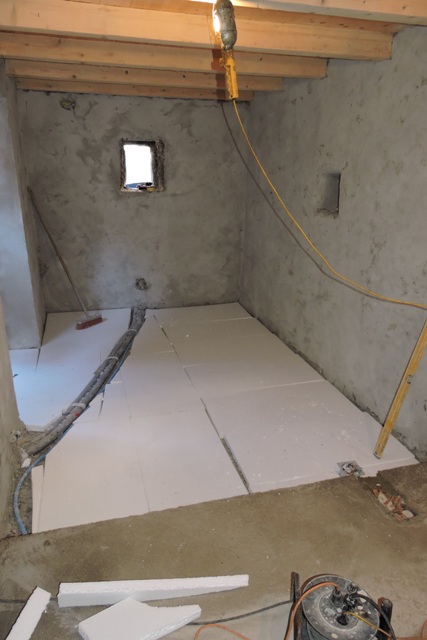block polystyrene floor insulation